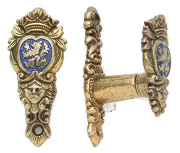 Baroque lion heraldry shield spring loaded hangers for pistols or swords